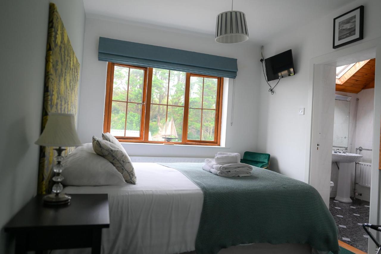 The Olde Forge B & B แคร์เดเนียล ภายนอก รูปภาพ